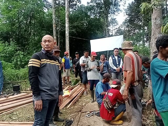 Yoppy Karim Respon Cepat Laporan Warga Mengenai Jembatan Sungai Ketue Yang Rusak