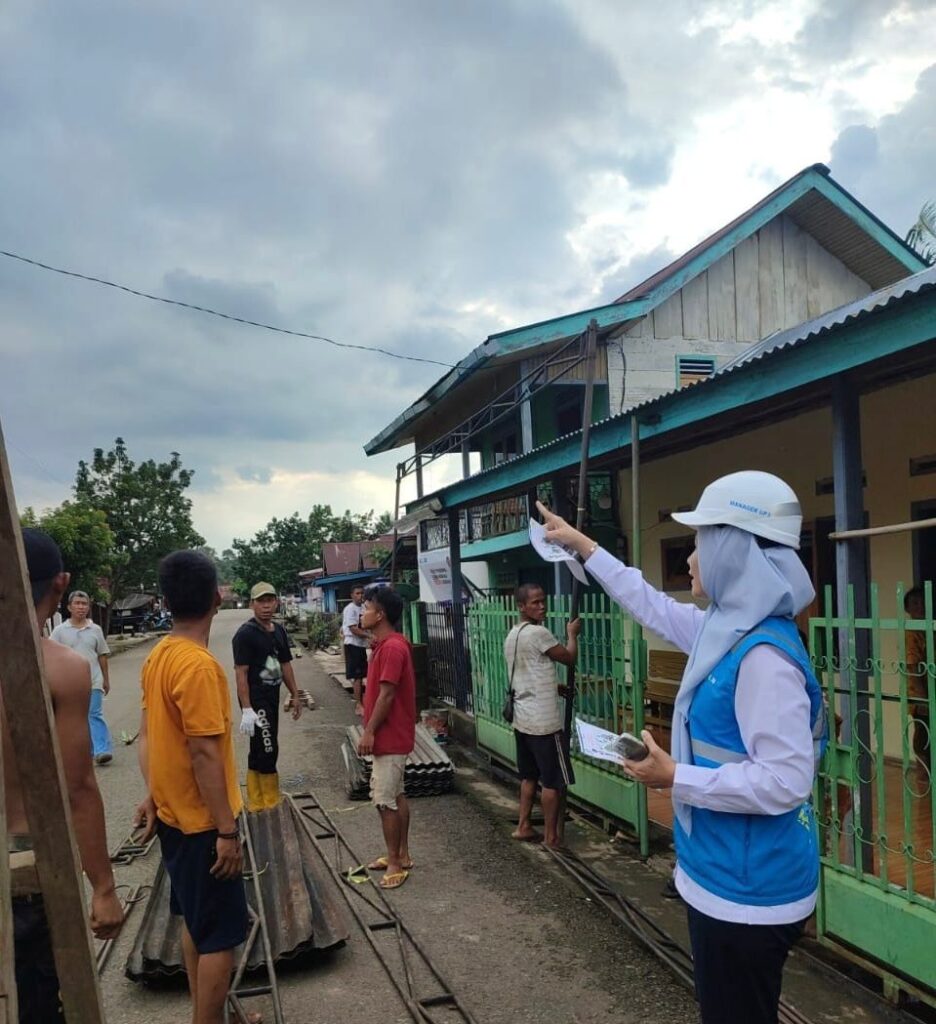 Jelang HUT RI Ke- 79 Tahun PLN UP3 Lubuk Linggau Himbau Warga Tak Memasang Tiang Bendera Dekat Tiang Listrik